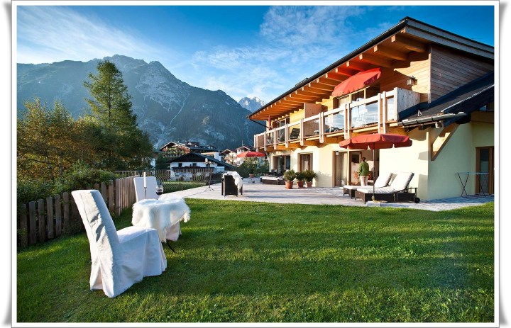 AM-chalets-aussen-2-16001